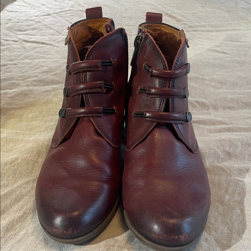 PIKOLINOS Burgundy Ankle Boots